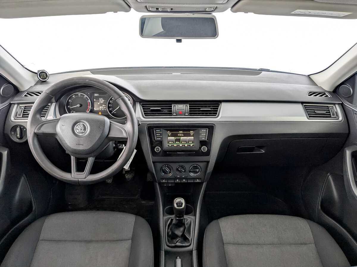 Купить Skoda Rapid с пробегом. Фото: #13