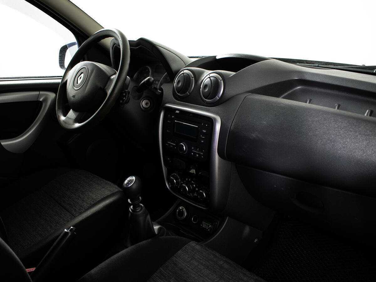 Купить Renault Duster с пробегом. Фото: #8