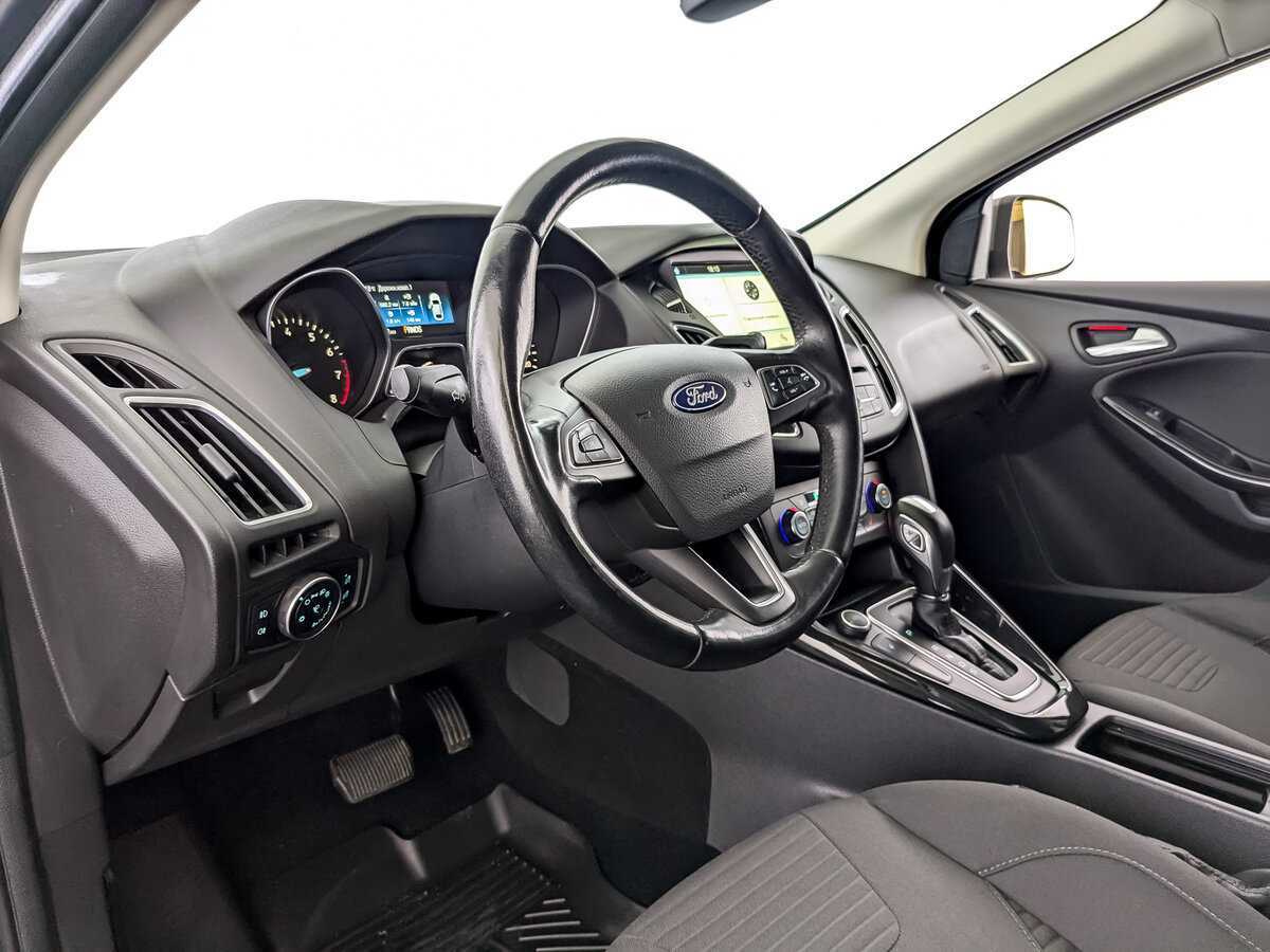 Купить Ford Focus с пробегом. Фото: #13