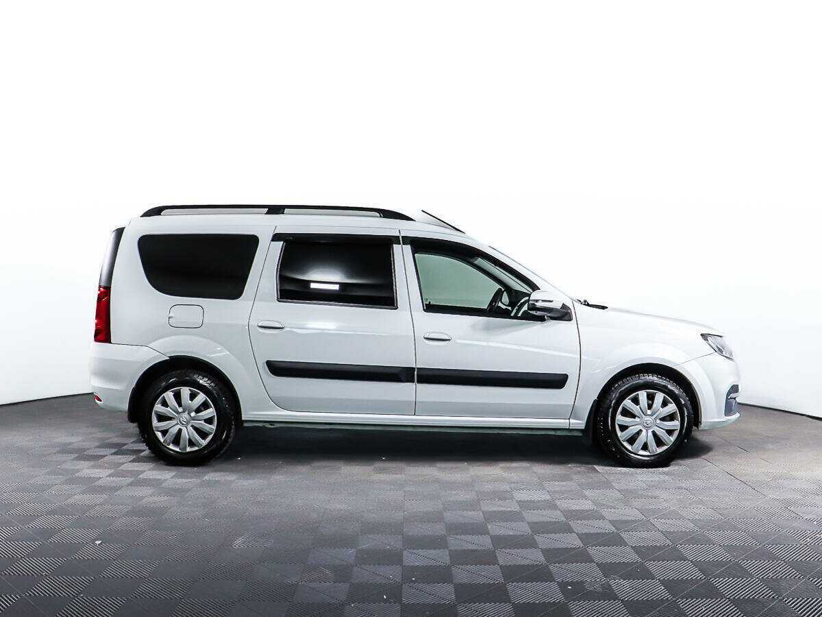 Купить Lada (ВАЗ) Largus с пробегом. Фото: #3