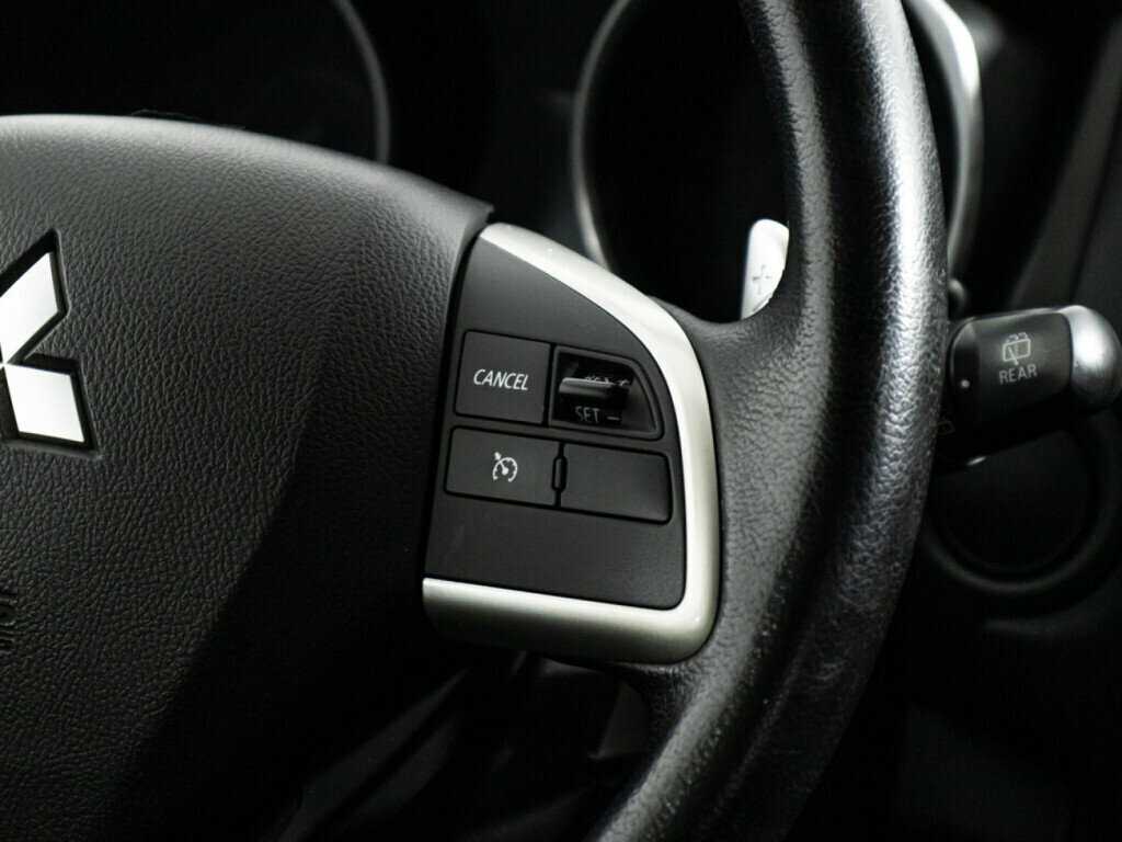 Купить Mitsubishi ASX с пробегом. Фото: #17