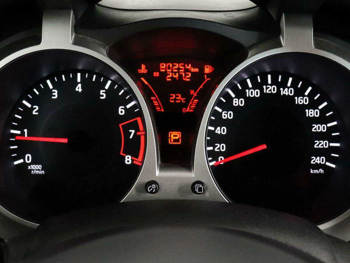 Купить Nissan Juke с пробегом. Фото: #9