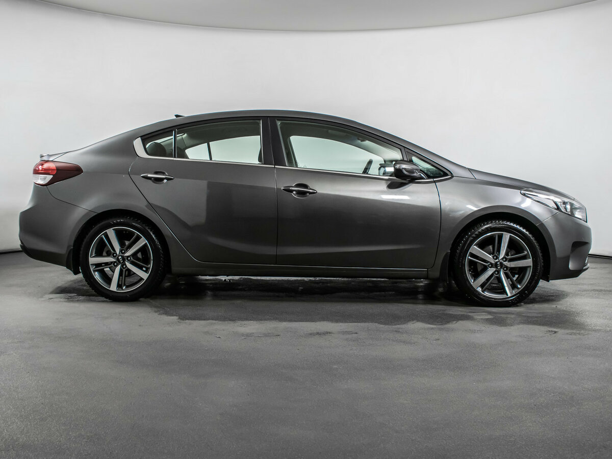 Купить Kia Cerato с пробегом. Фото: #3