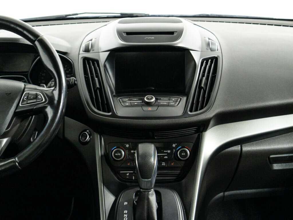 Купить Ford Kuga с пробегом. Фото: #13