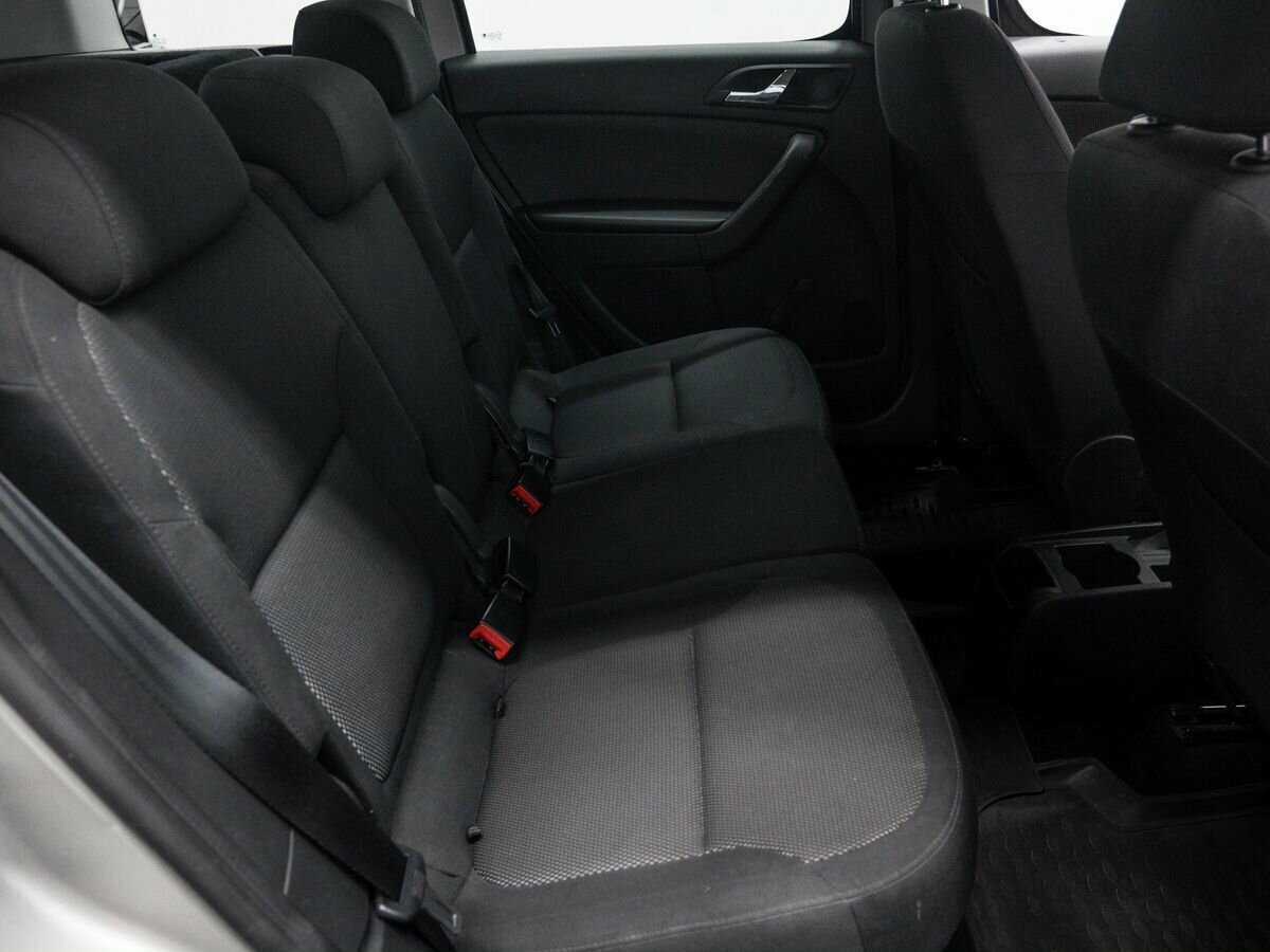 Купить Skoda Yeti с пробегом. Фото: #8