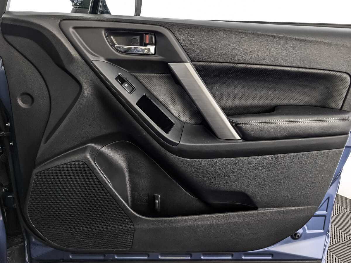 Купить Subaru Forester с пробегом. Фото: #20