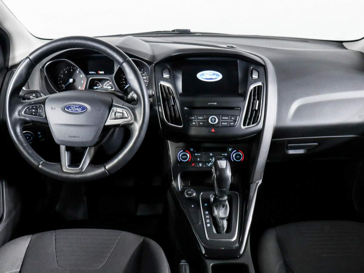 Купить Ford Focus с пробегом. Фото: #11