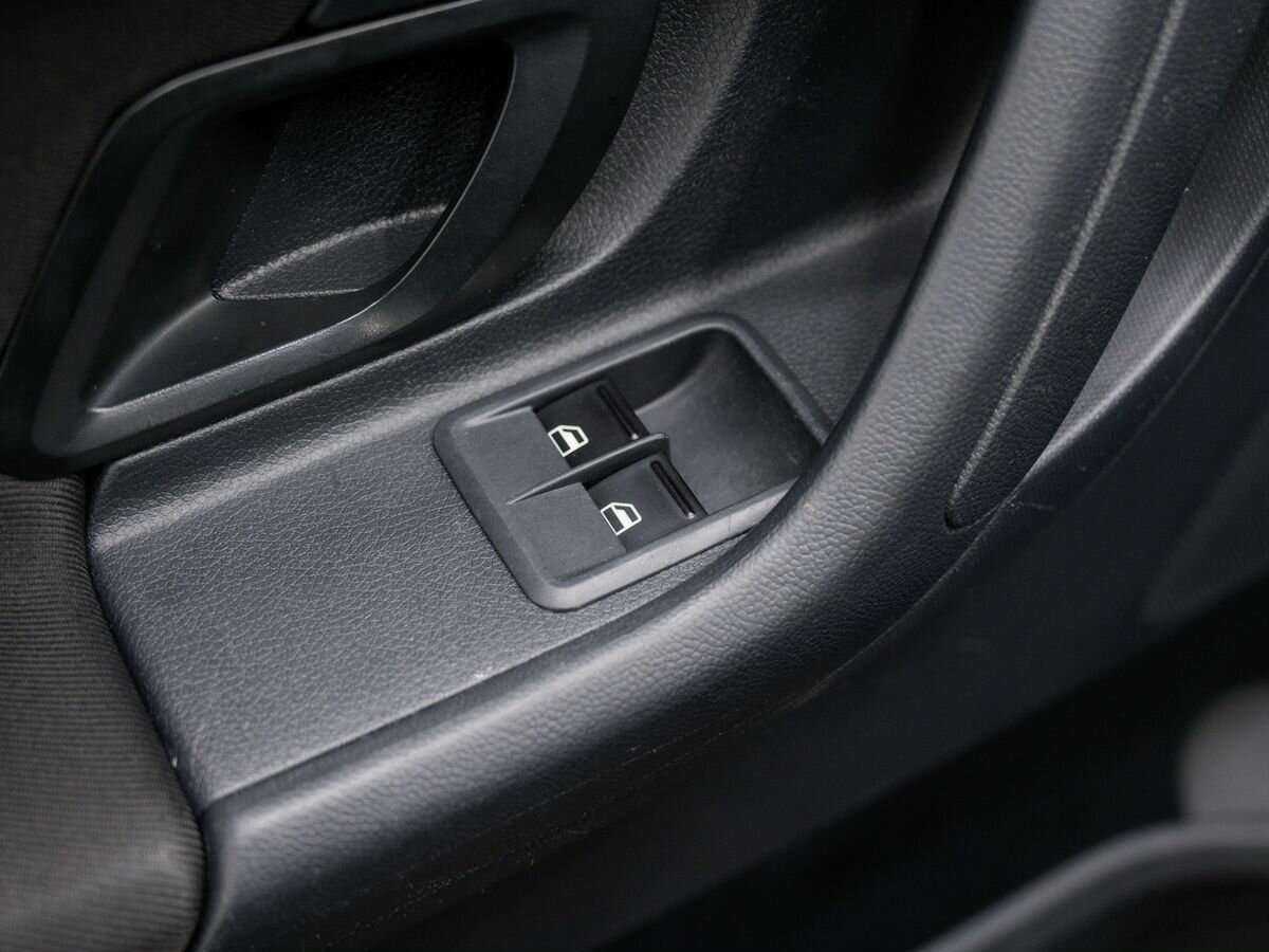 Купить Skoda Fabia с пробегом. Фото: #15