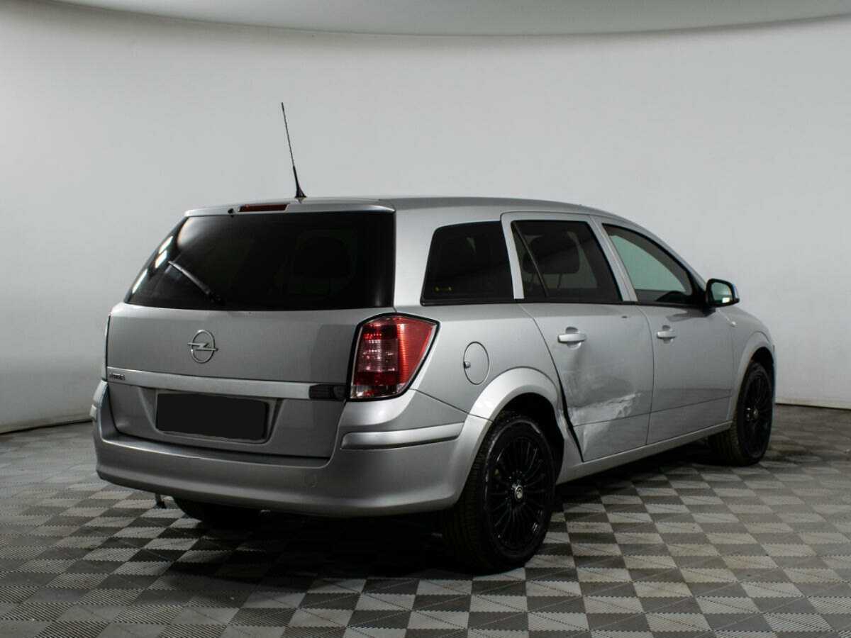 Купить Opel Astra с пробегом. Фото: #4