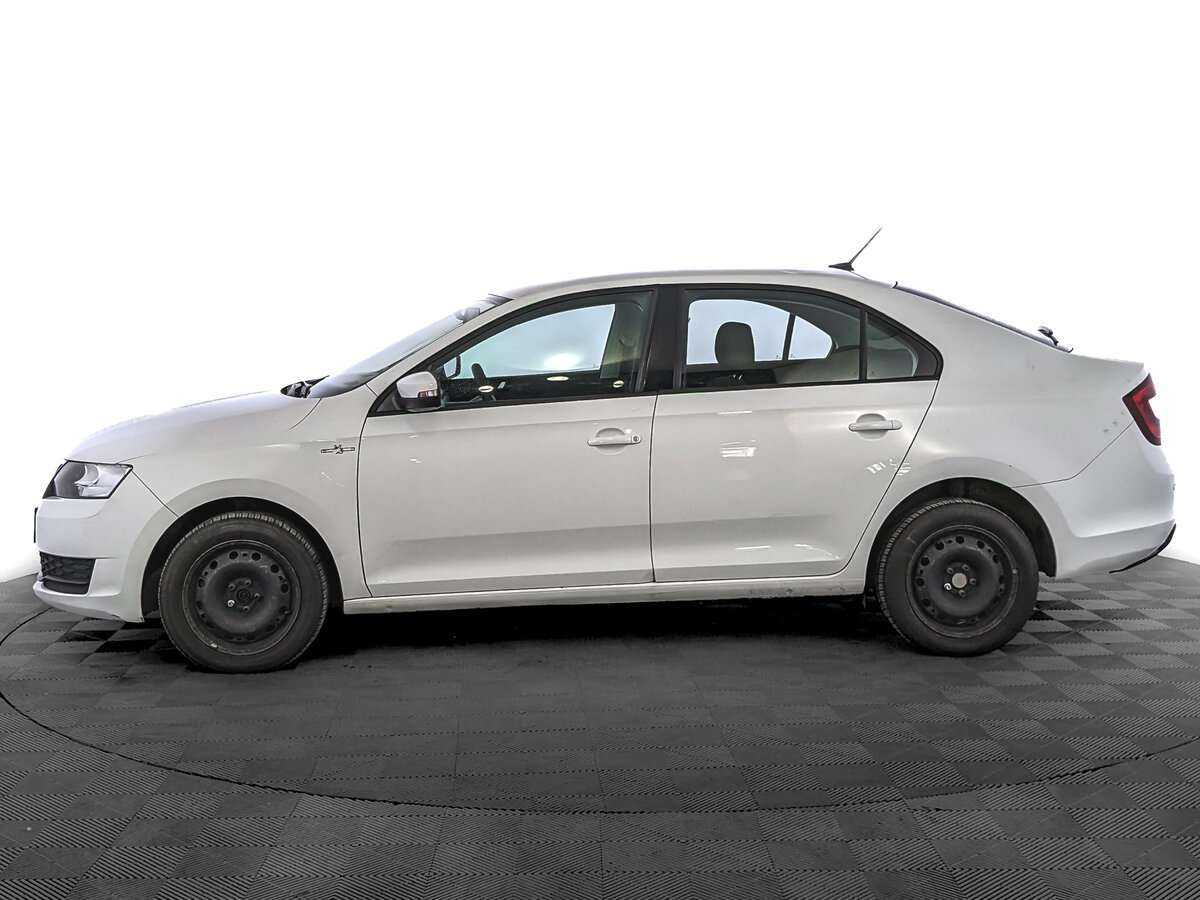 Купить Skoda Rapid с пробегом. Фото: #7