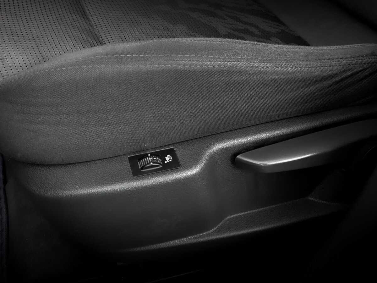 Купить Peugeot 3008 с пробегом. Фото: #20