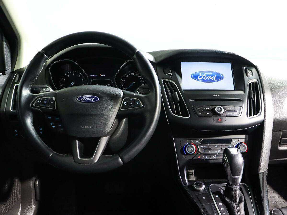 Купить Ford Focus с пробегом. Фото: #10