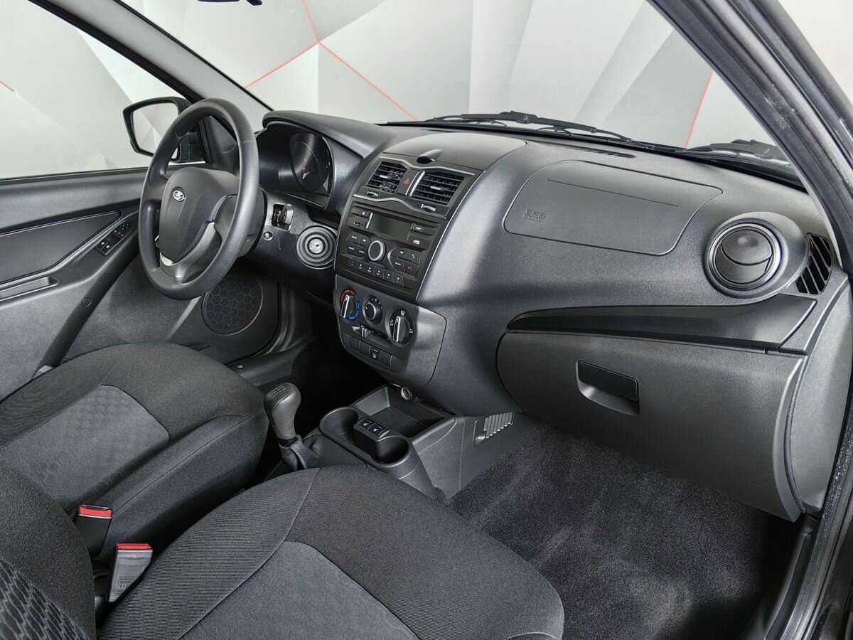 Купить Lada (ВАЗ) Granta с пробегом. Фото: #8