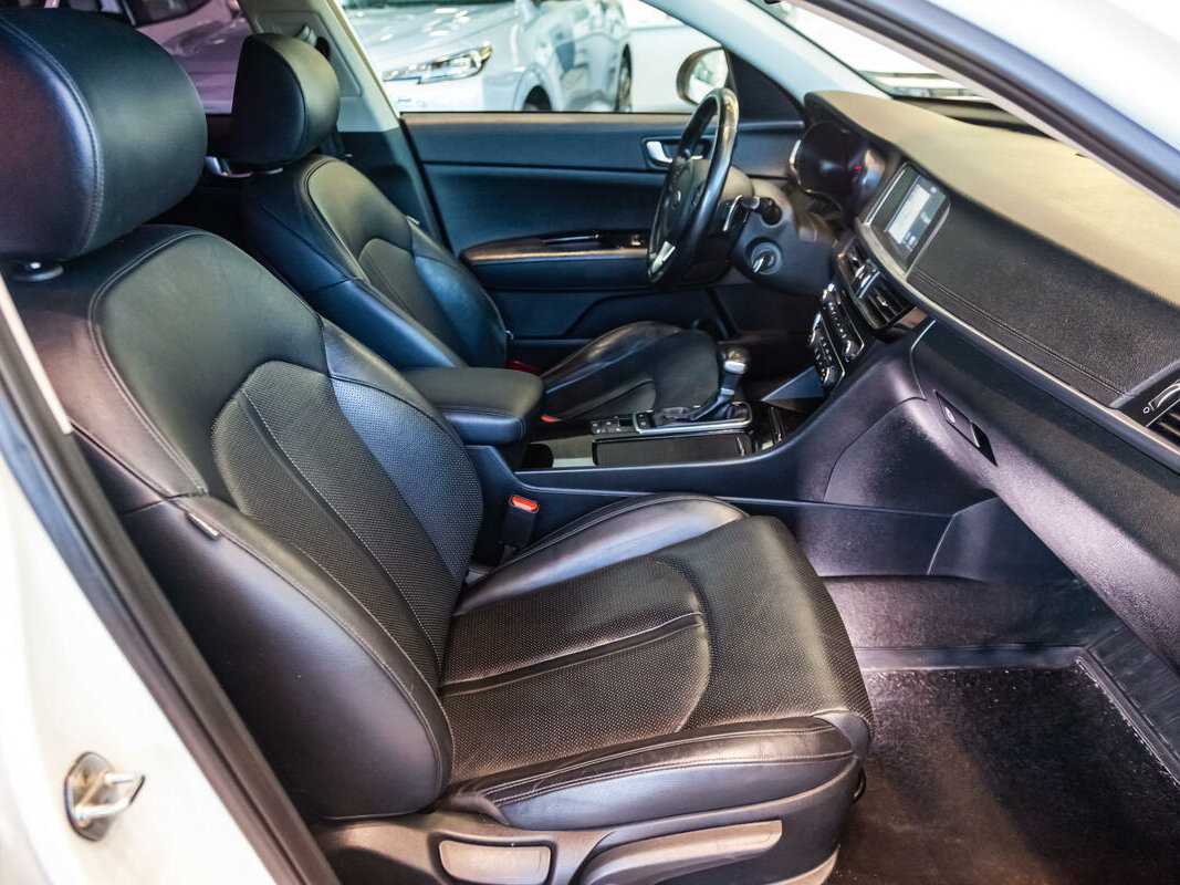 Купить Kia Optima с пробегом. Фото: #6