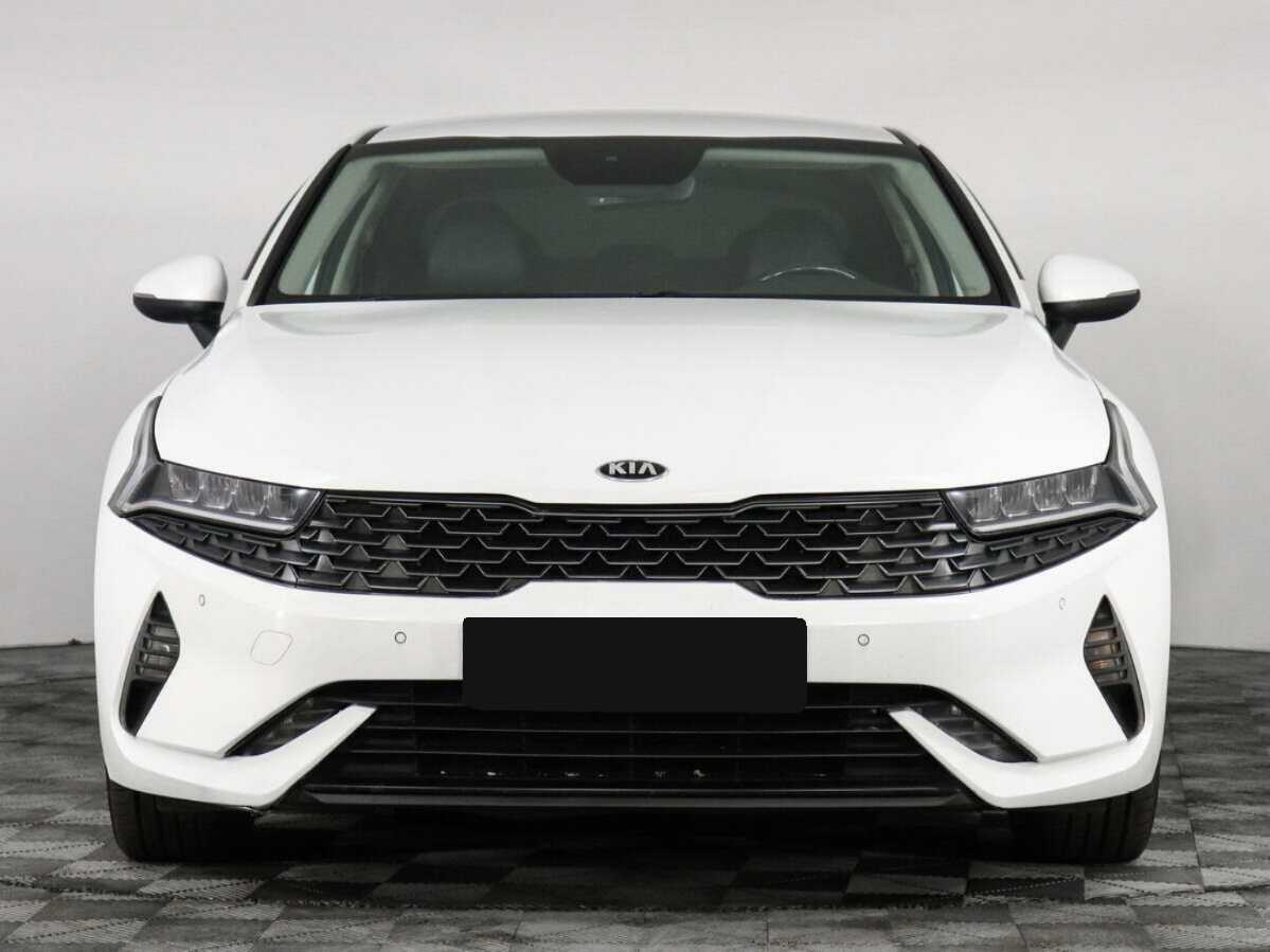 Купить Kia K5 с пробегом. Фото: #1