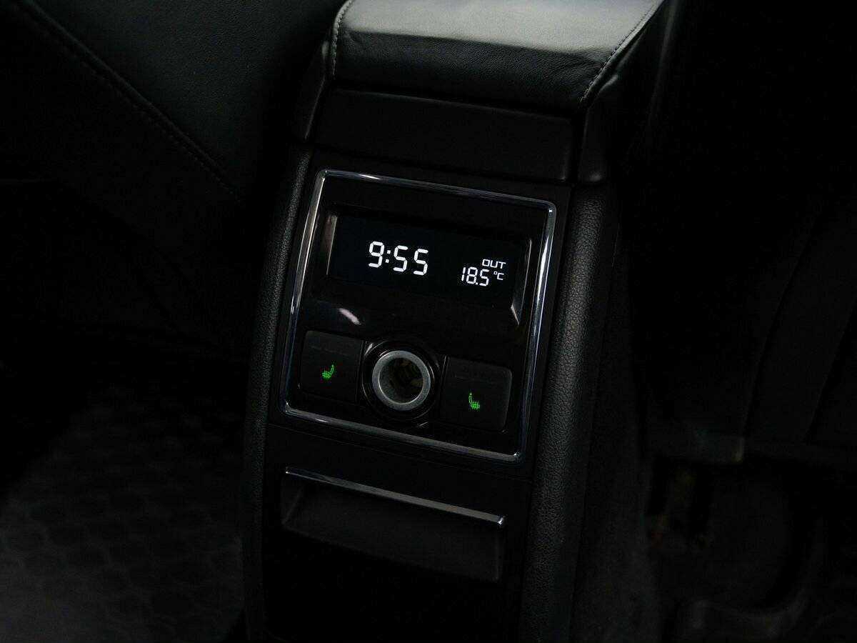 Купить Skoda Superb с пробегом. Фото: #9