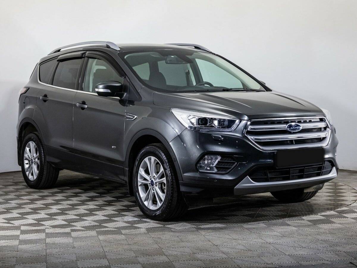 Купить Ford Kuga с пробегом. Фото: #2