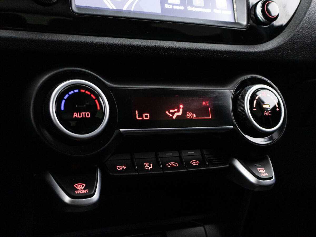 Купить Kia Rio с пробегом. Фото: #19