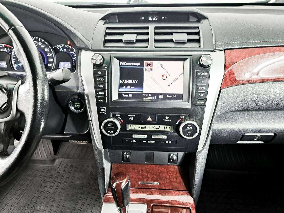 Купить Toyota Camry с пробегом. Фото: #10