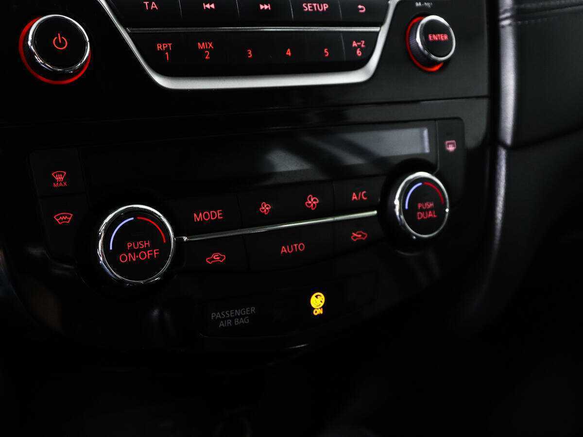 Купить Nissan Qashqai с пробегом. Фото: #11