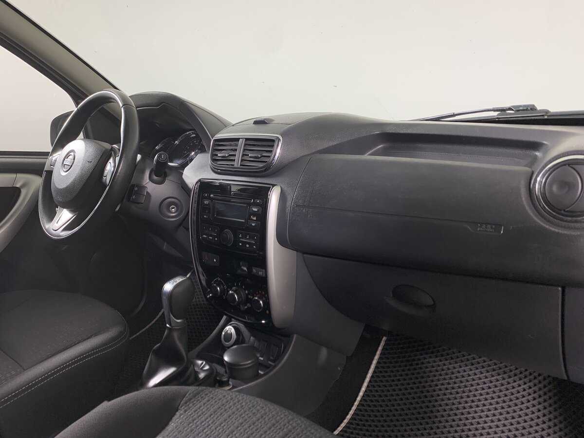 Купить Nissan Terrano с пробегом. Фото: #13