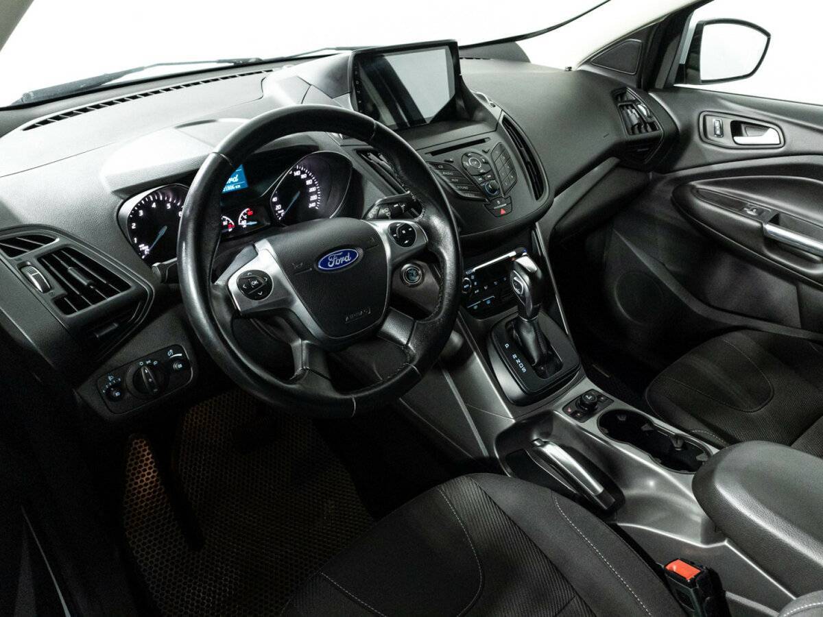 Купить Ford Kuga с пробегом. Фото: #10