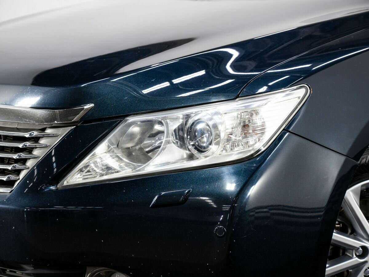 Купить Toyota Camry с пробегом. Фото: #7