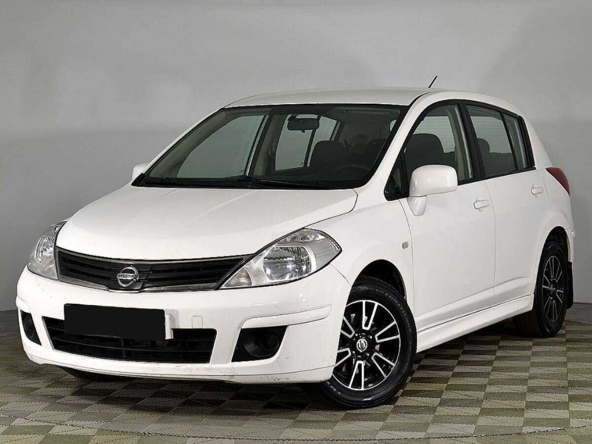 Купить Nissan Tiida с пробегом. Фото: #0
