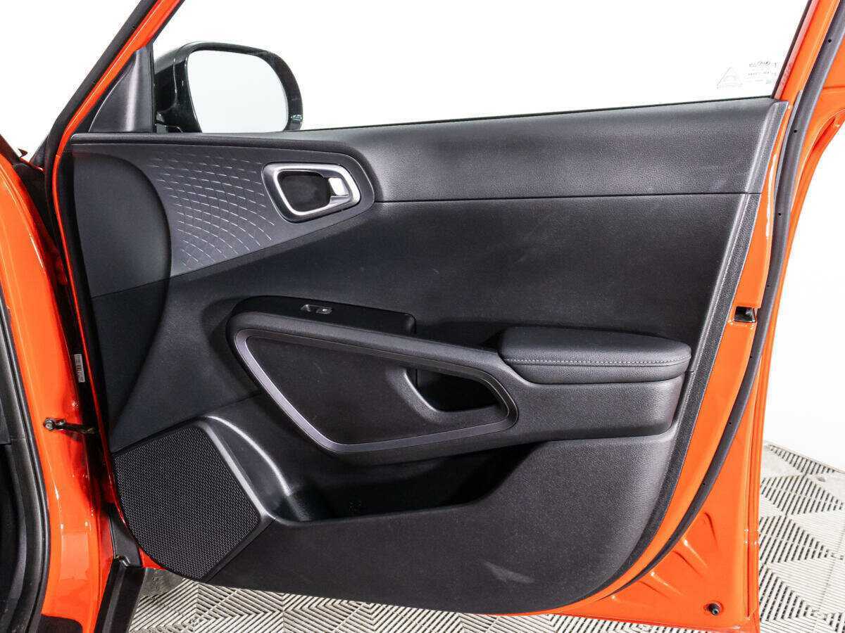 Купить Kia Soul с пробегом. Фото: #25
