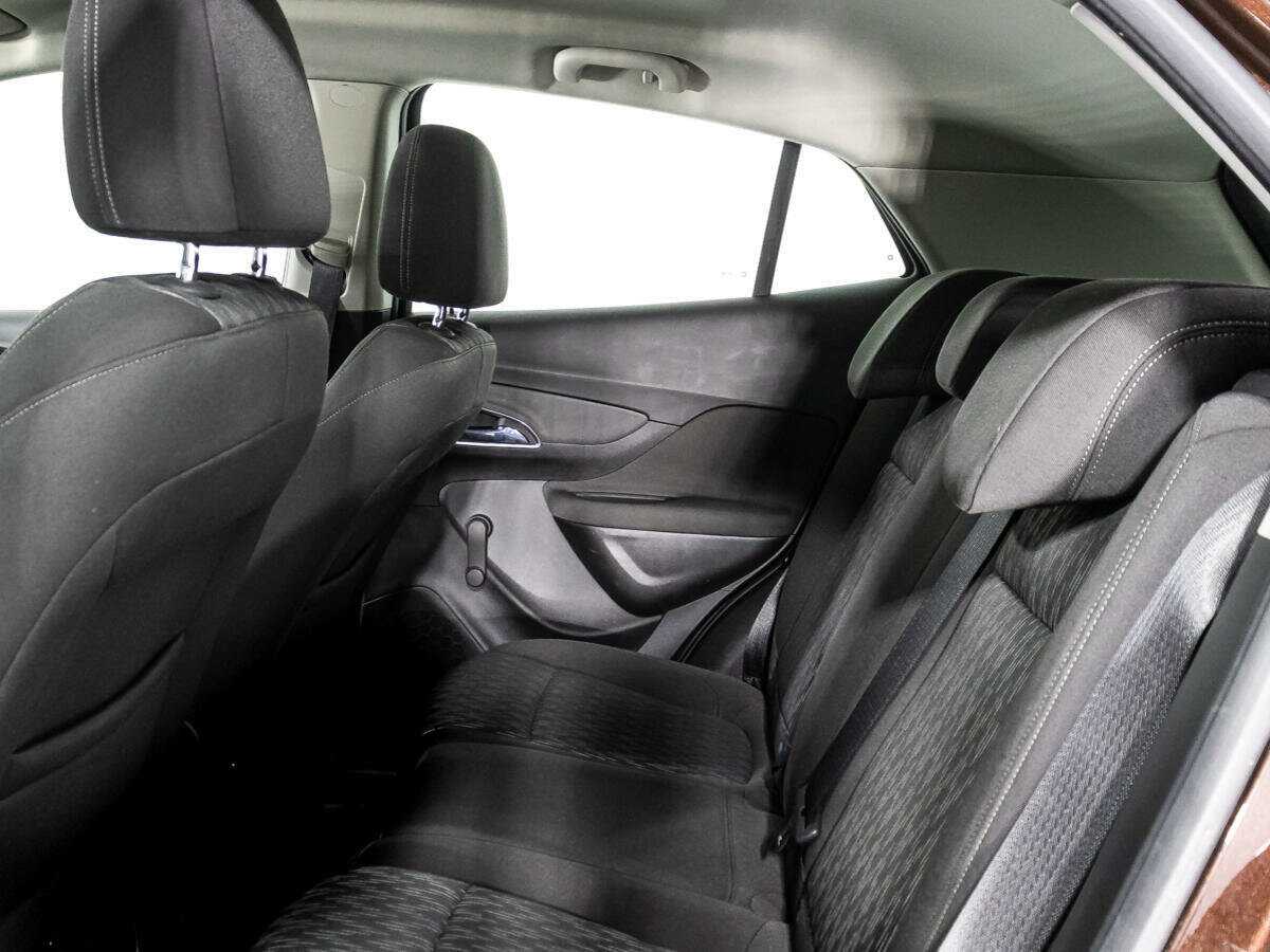 Купить Opel Mokka с пробегом. Фото: #9