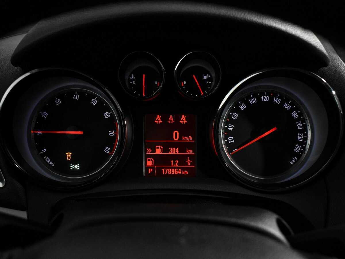 Купить Opel Mokka с пробегом. Фото: #17