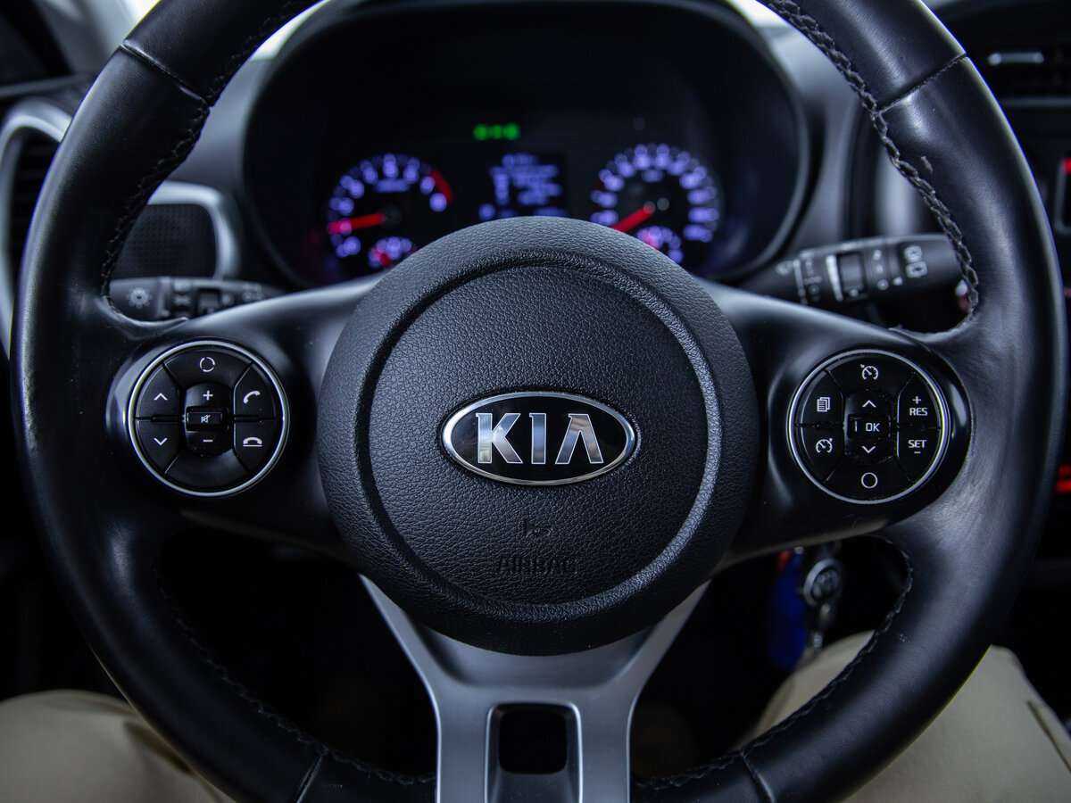 Купить Kia Soul с пробегом. Фото: #7