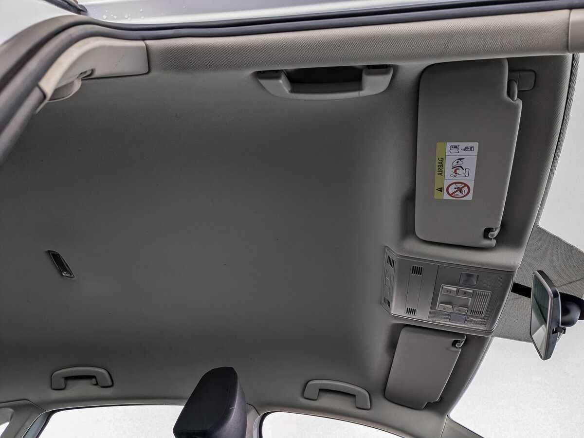 Купить Volkswagen Jetta с пробегом. Фото: #18