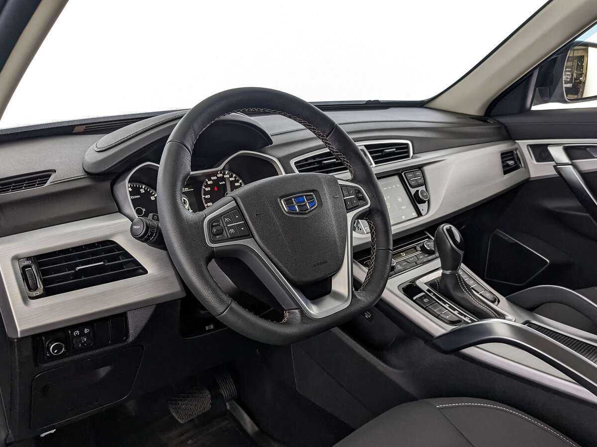 Купить Geely Atlas с пробегом. Фото: #10