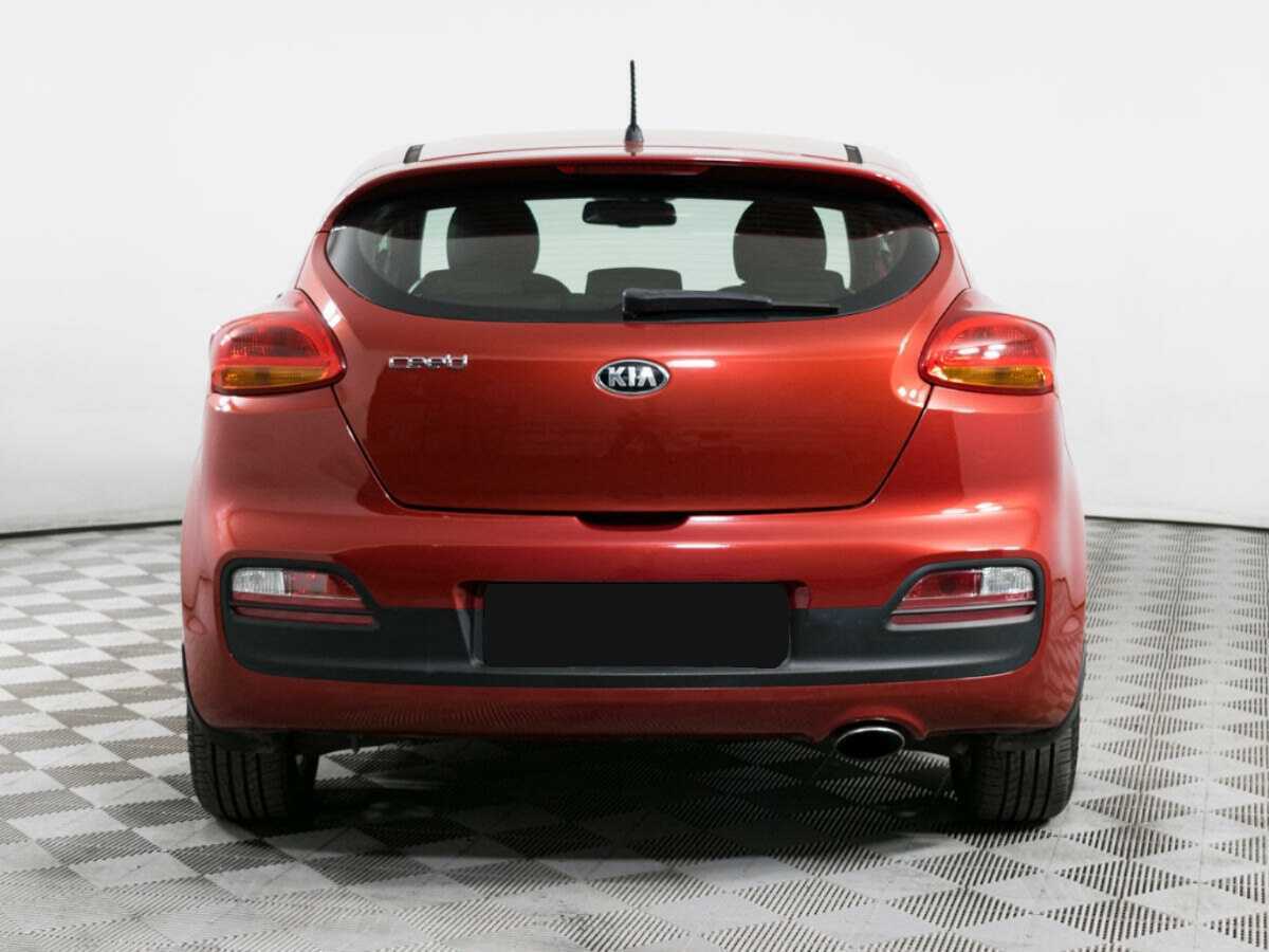 Купить Kia Ceed с пробегом. Фото: #5