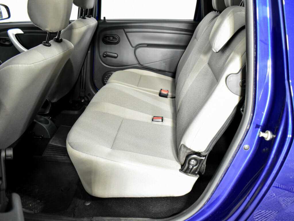 Купить Lada (ВАЗ) Largus с пробегом. Фото: #11