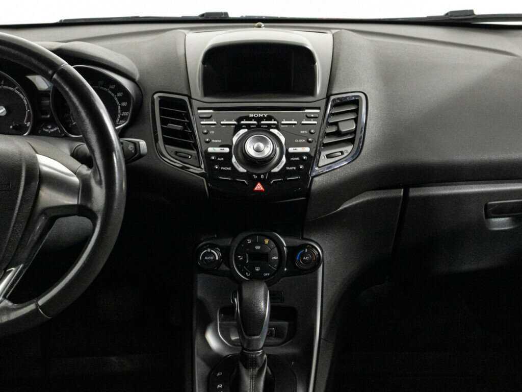 Купить Ford Fiesta с пробегом. Фото: #13