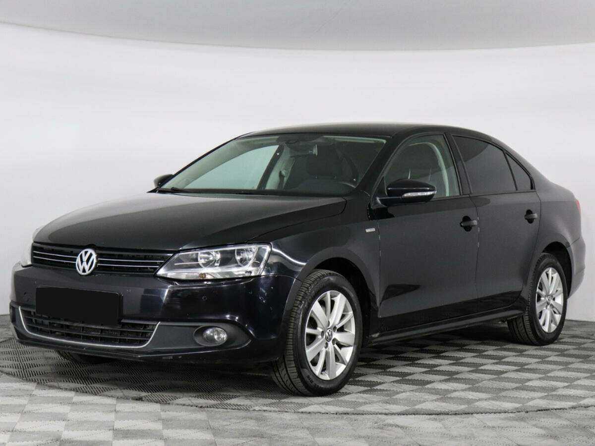 Купить Volkswagen Jetta с пробегом. Посмотреть фото