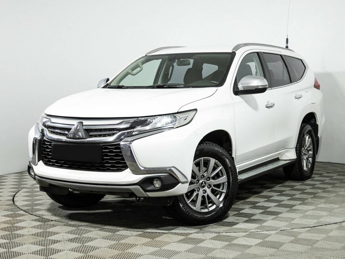 Купить Mitsubishi Pajero Sport с пробегом. Посмотреть фото