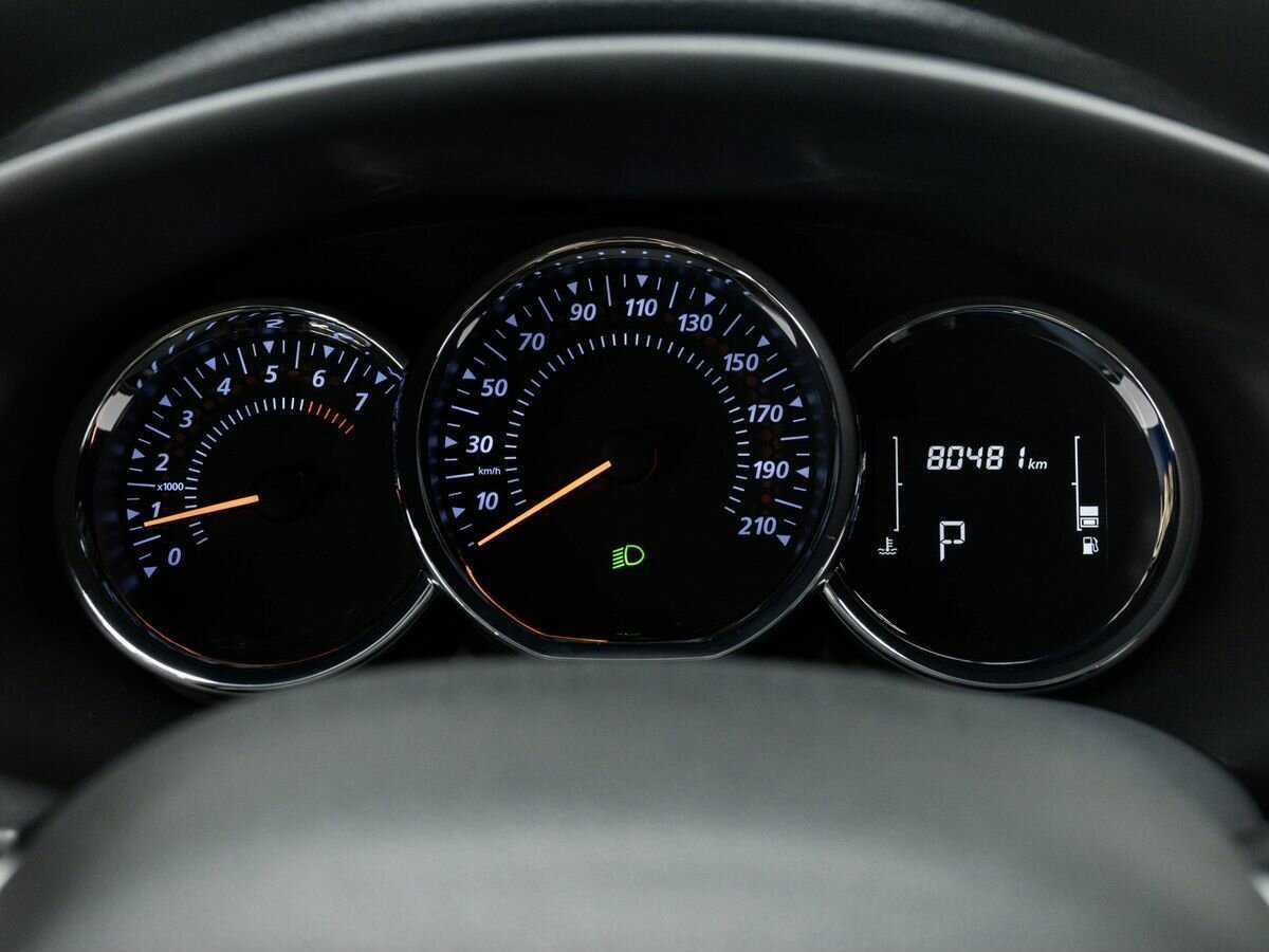 Купить Renault Logan с пробегом. Фото: #19