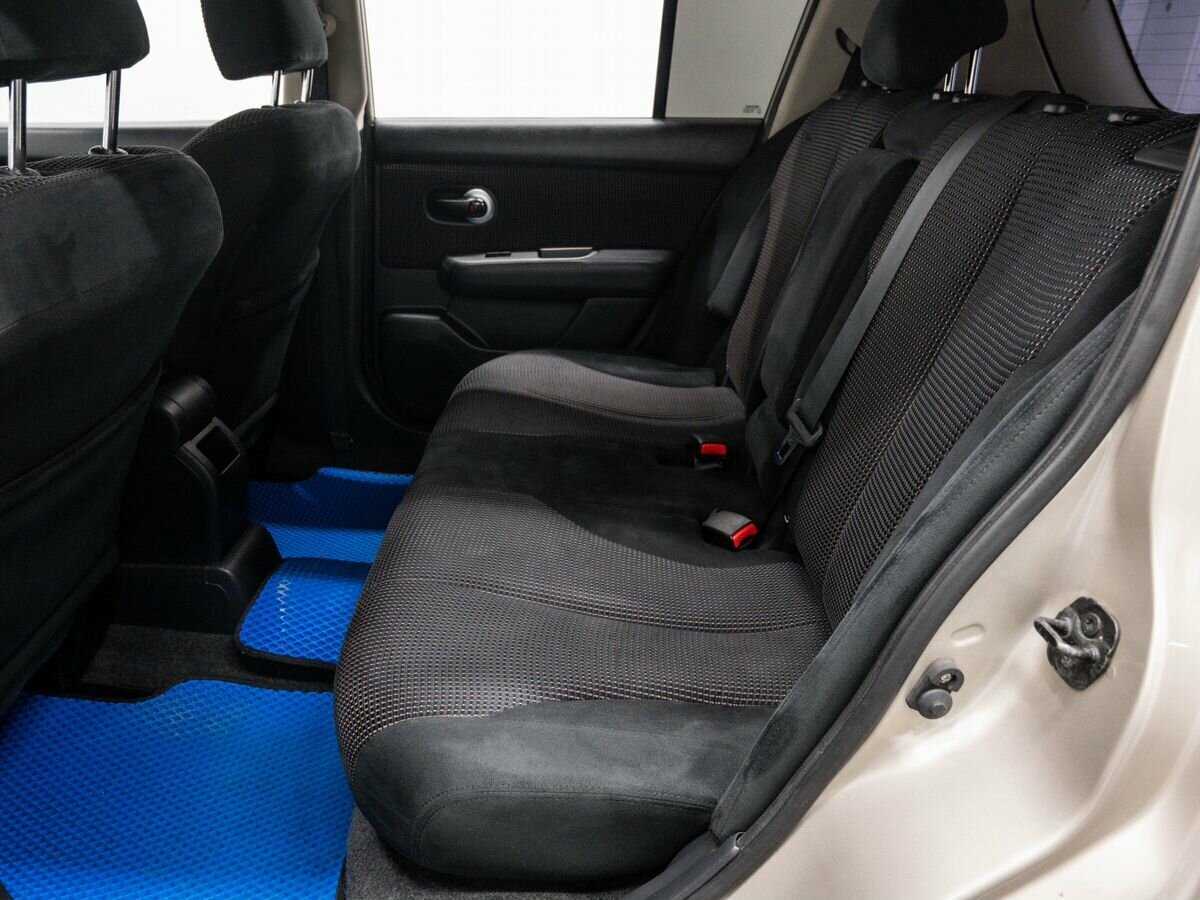 Купить Nissan Tiida с пробегом. Фото: #12