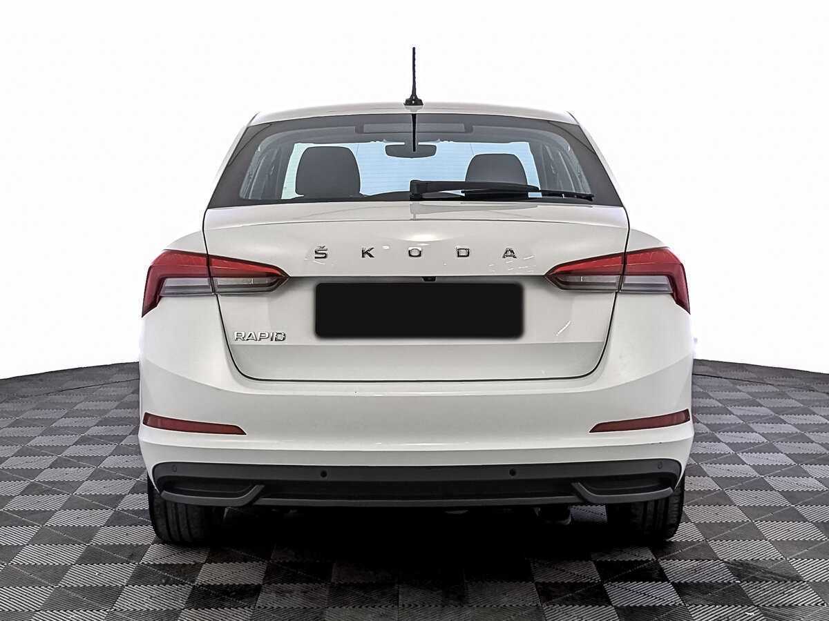 Купить Skoda Rapid с пробегом. Фото: #5
