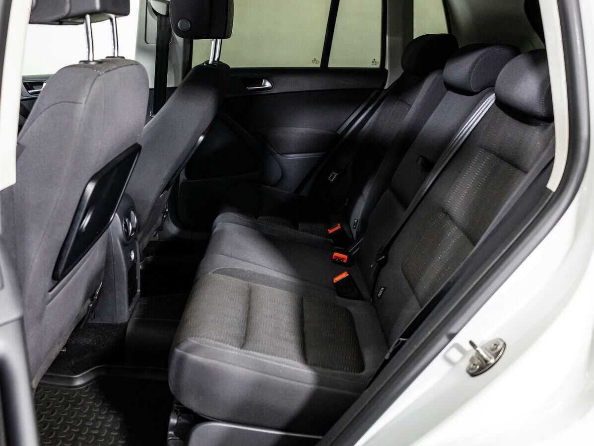 Купить Volkswagen Tiguan с пробегом. Фото: #7