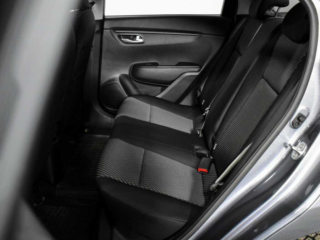 Купить Kia Rio с пробегом. Фото: #11