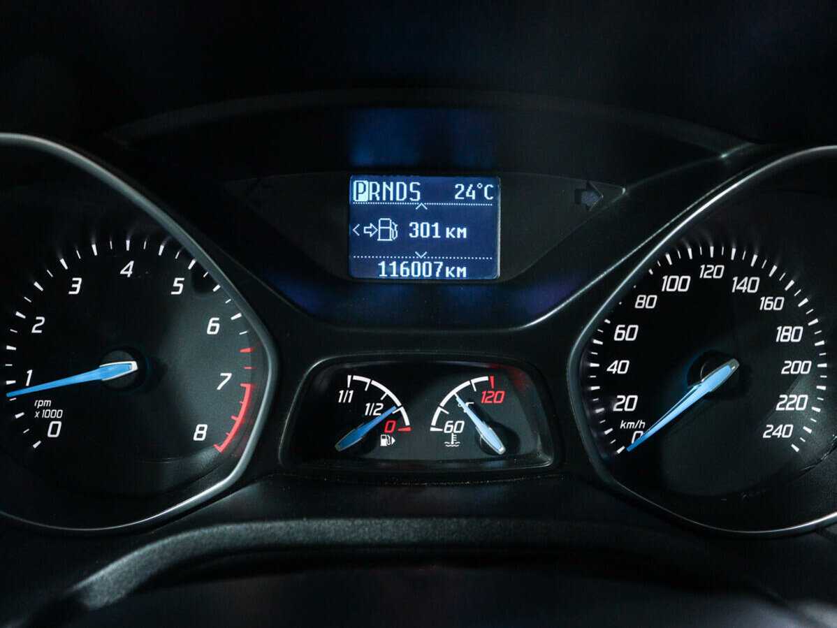 Купить Ford Focus с пробегом. Фото: #8