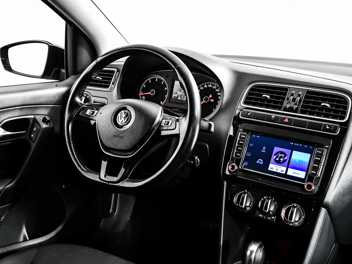 Купить Volkswagen Polo с пробегом. Фото: #7