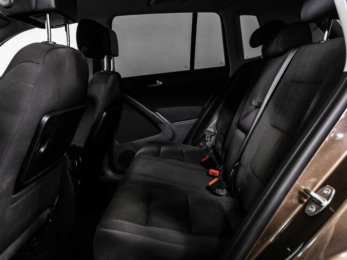 Купить Volkswagen Tiguan с пробегом. Фото: #12