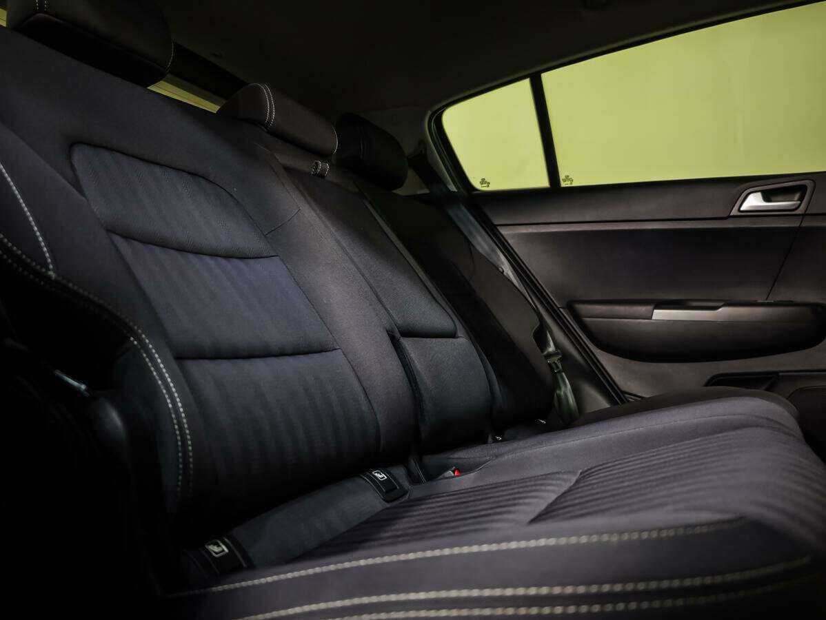 Купить Kia Sportage с пробегом. Фото: #10
