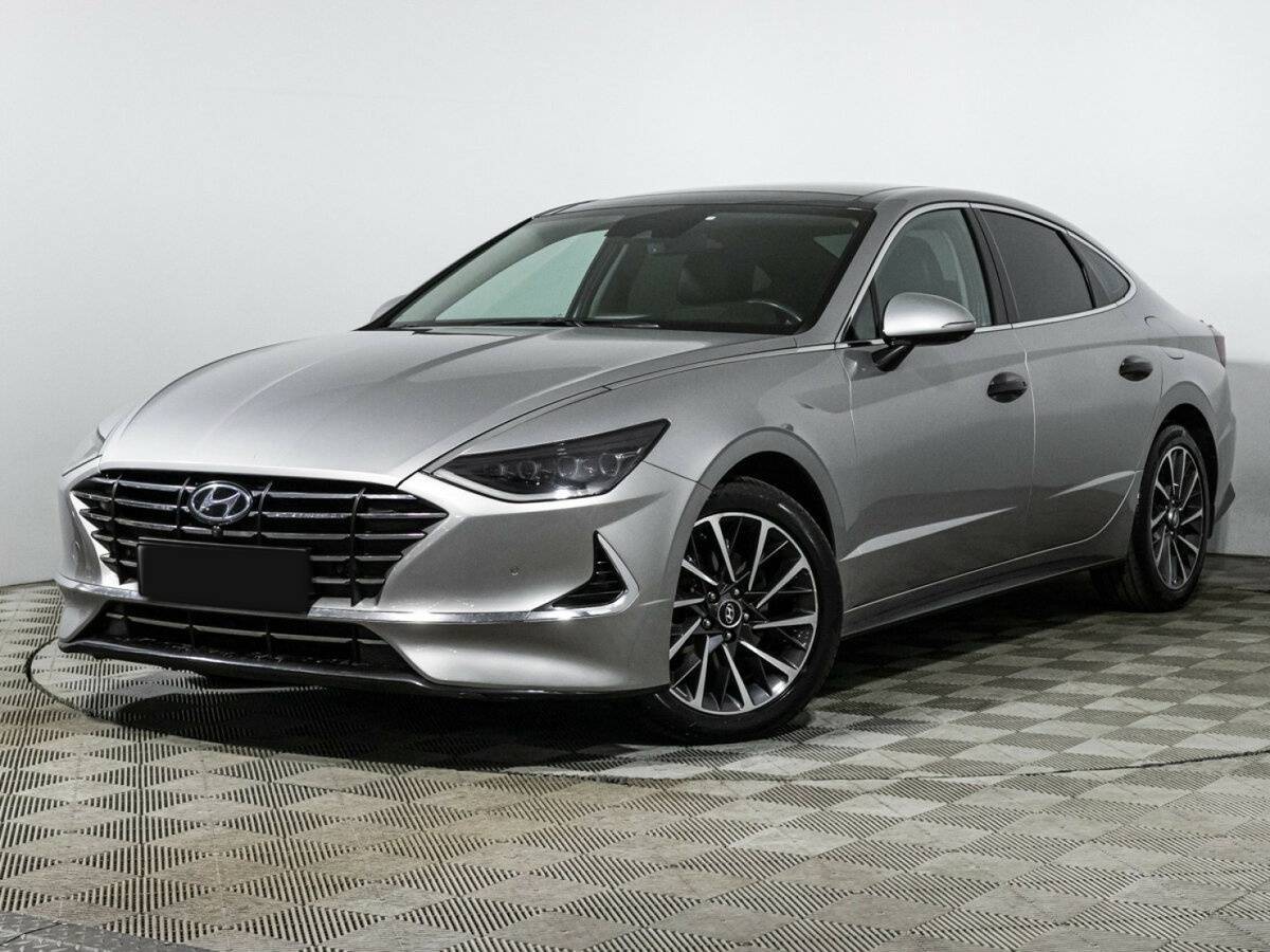 Купить Hyundai Sonata с пробегом. Посмотреть фото