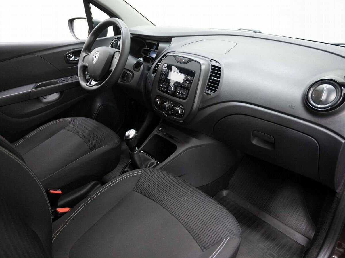 Купить Renault Kaptur с пробегом. Фото: #10